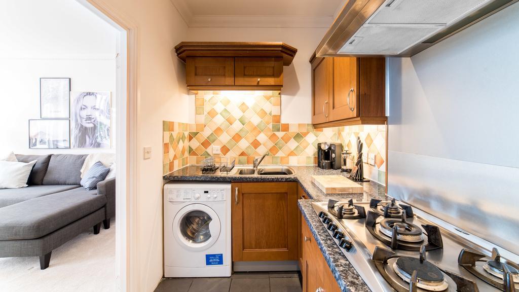 Victorian Apartment Μπόρνμουθ Εξωτερικό φωτογραφία