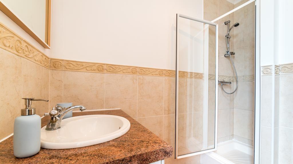 Victorian Apartment Μπόρνμουθ Εξωτερικό φωτογραφία